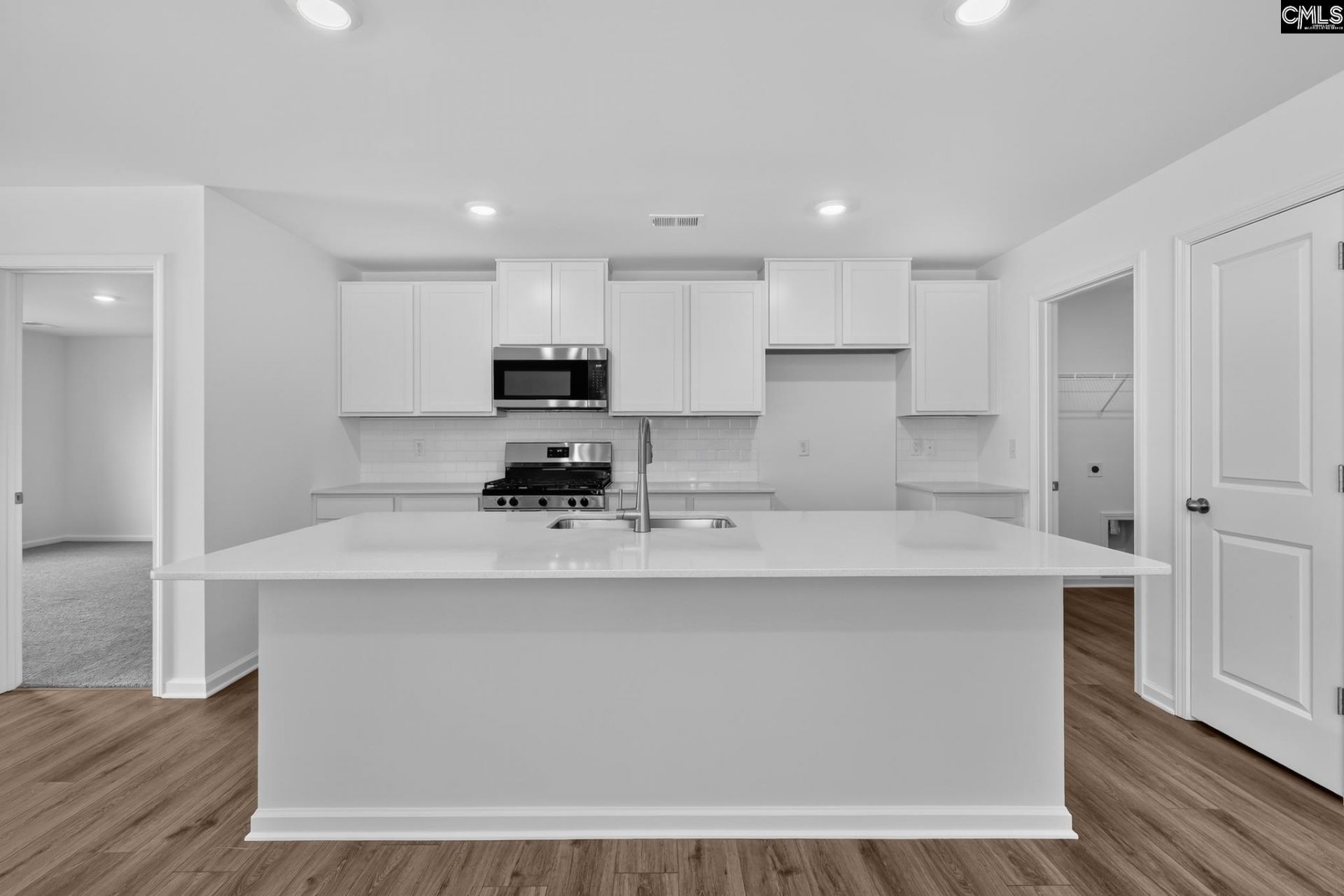 440 Happy Hollow Drive  Photo 11