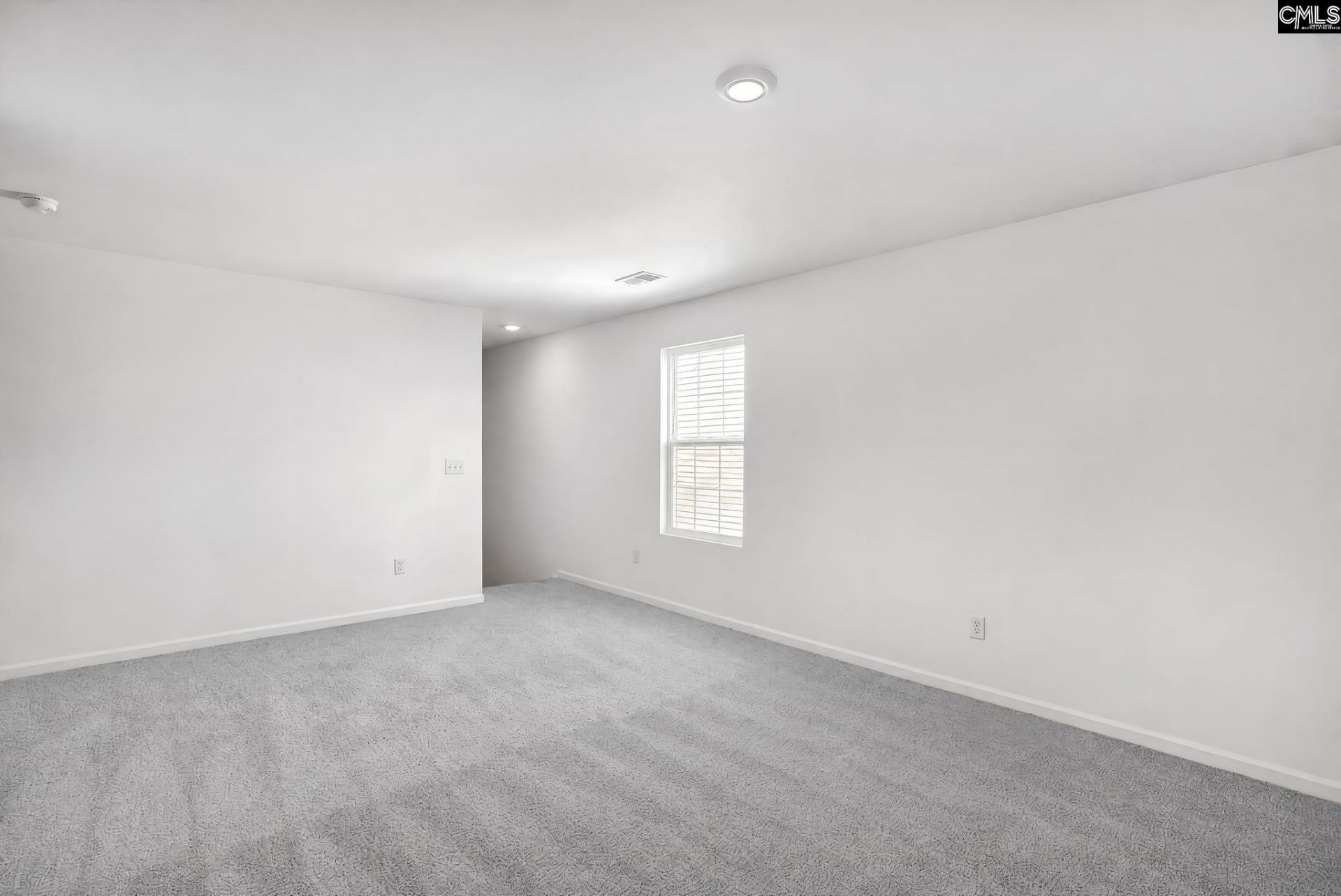 440 Happy Hollow Drive  Photo 15