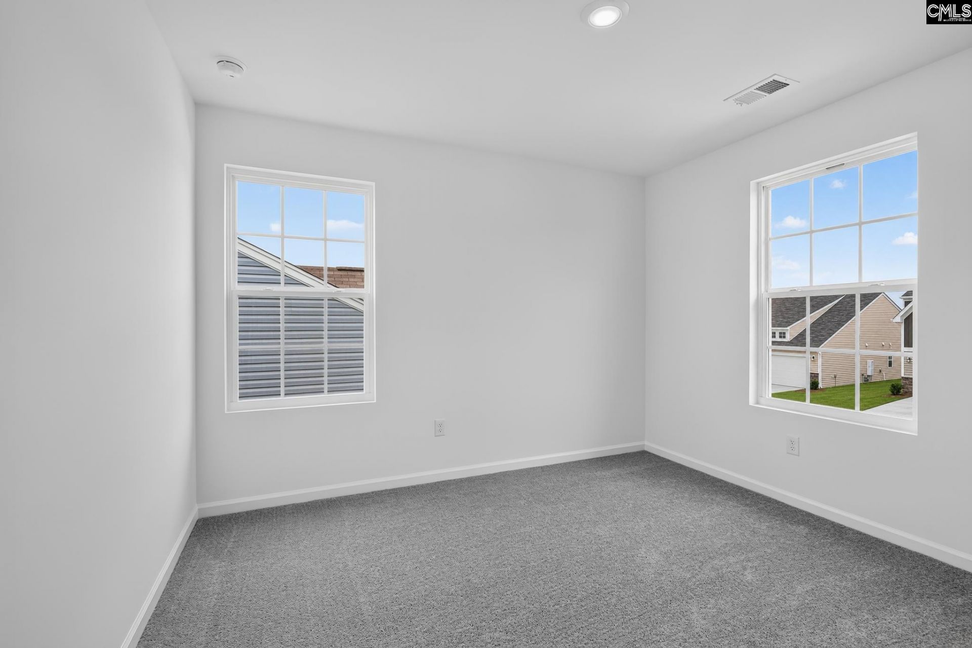 440 Happy Hollow Drive  Photo 29