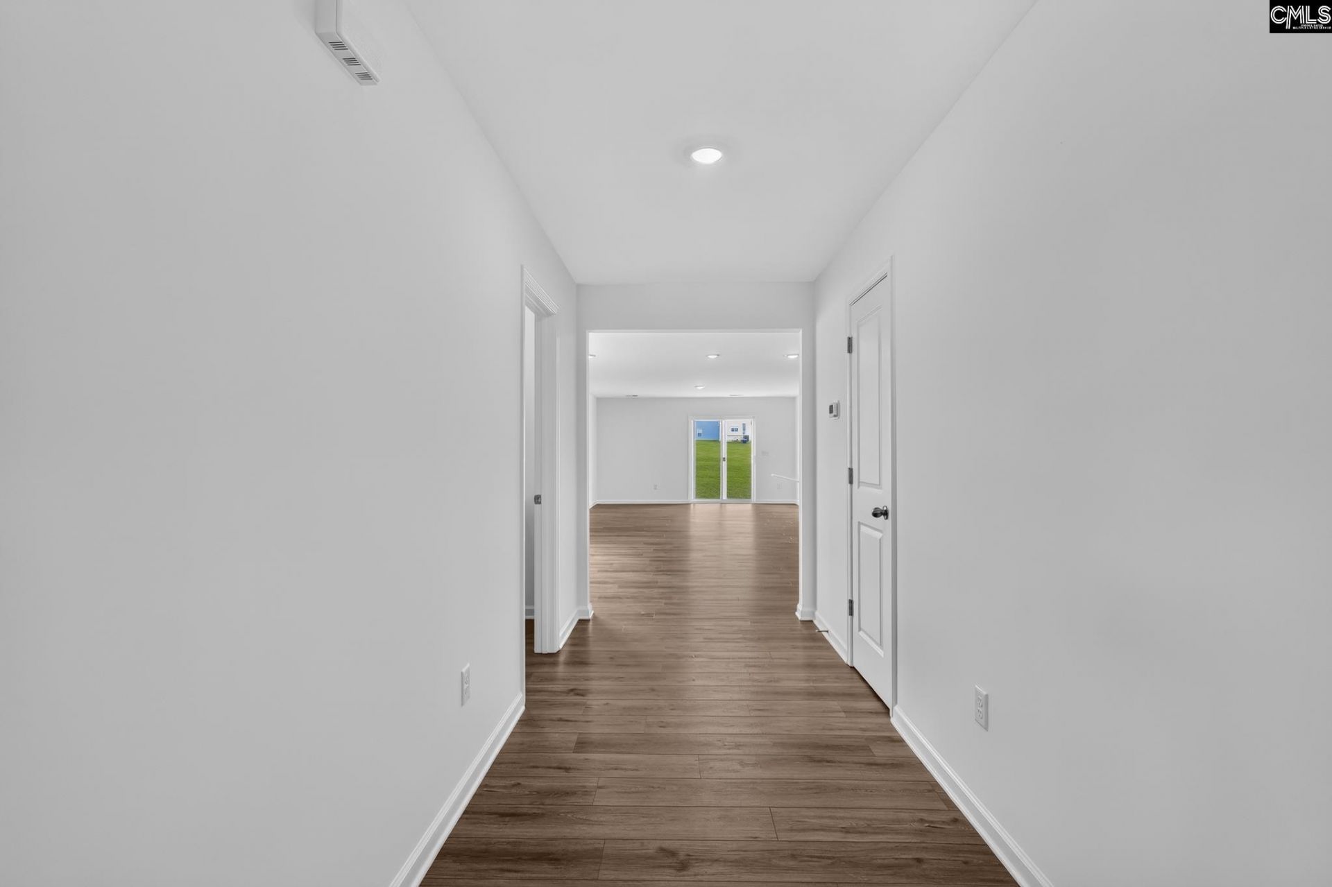 440 Happy Hollow Drive  Photo 32