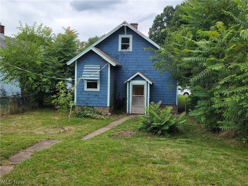 1008 Clinton Avenue SW, Canton, OH 44706 Photo 3
