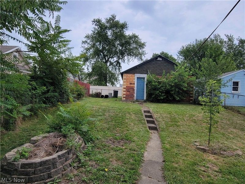 1008 Clinton Avenue SW, Canton, OH 44706 Photo 4