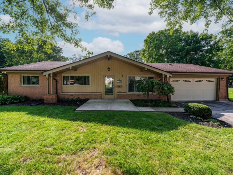 4510 Parklawn Drive, Kettering, OH 45440 Photo 1