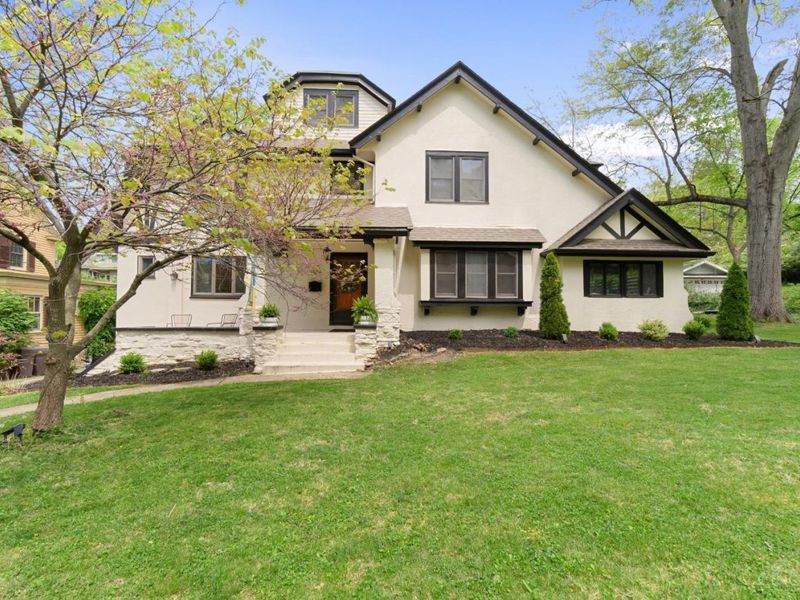 3936 Red Bud Avenue, Cincinnati, OH 45229 Photo 4