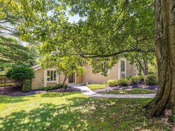 7319 Bridlespur Lane , Delaware, OH 43015