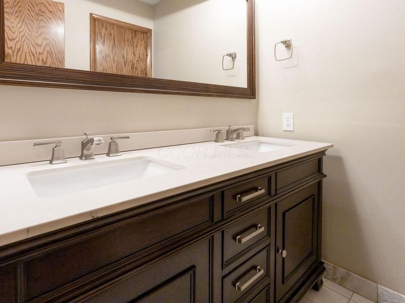 7319 Bridlespur Lane , Delaware, OH 43015 Photo 58