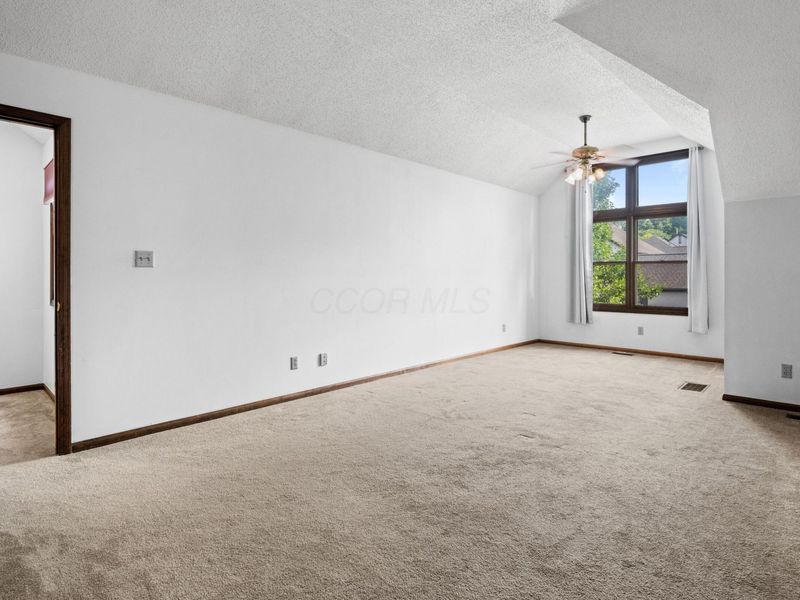 5219 Willow Grove Place S, Unit 18, Dublin, OH 43017 Photo 10