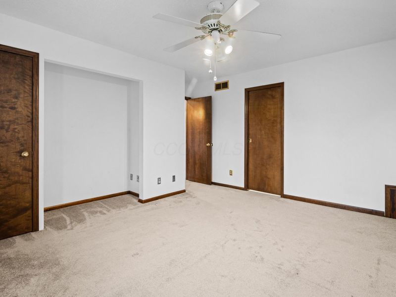 5219 Willow Grove Place S, Unit 18, Dublin, OH 43017 Photo 13