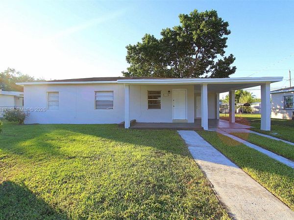 14340 GRAVES DR , Miami, FL 33176