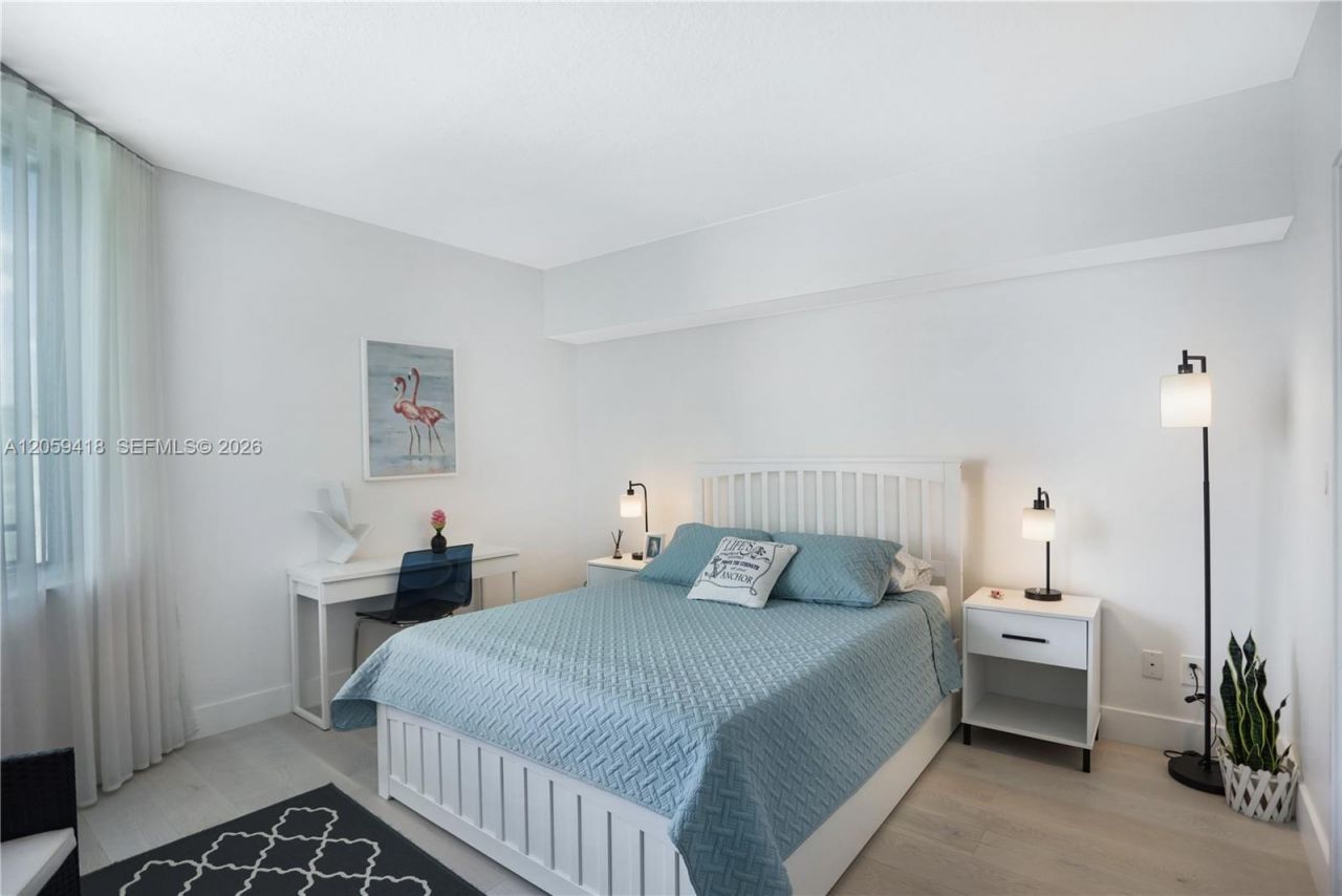 335 S Biscayne Blvd, Unit 3808, Miami, FL 33131 Photo