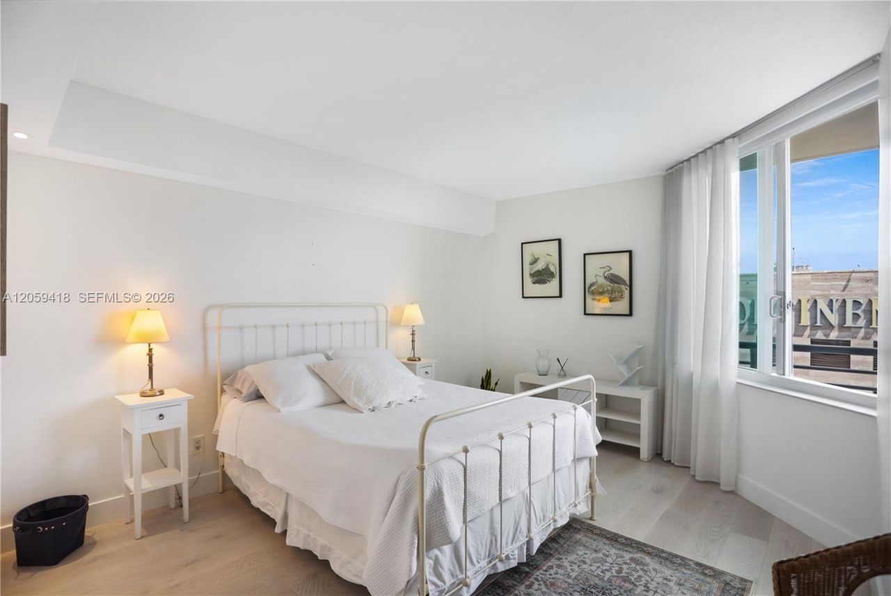 335 S Biscayne Blvd, Unit 3808, Miami, FL 33131 Photo