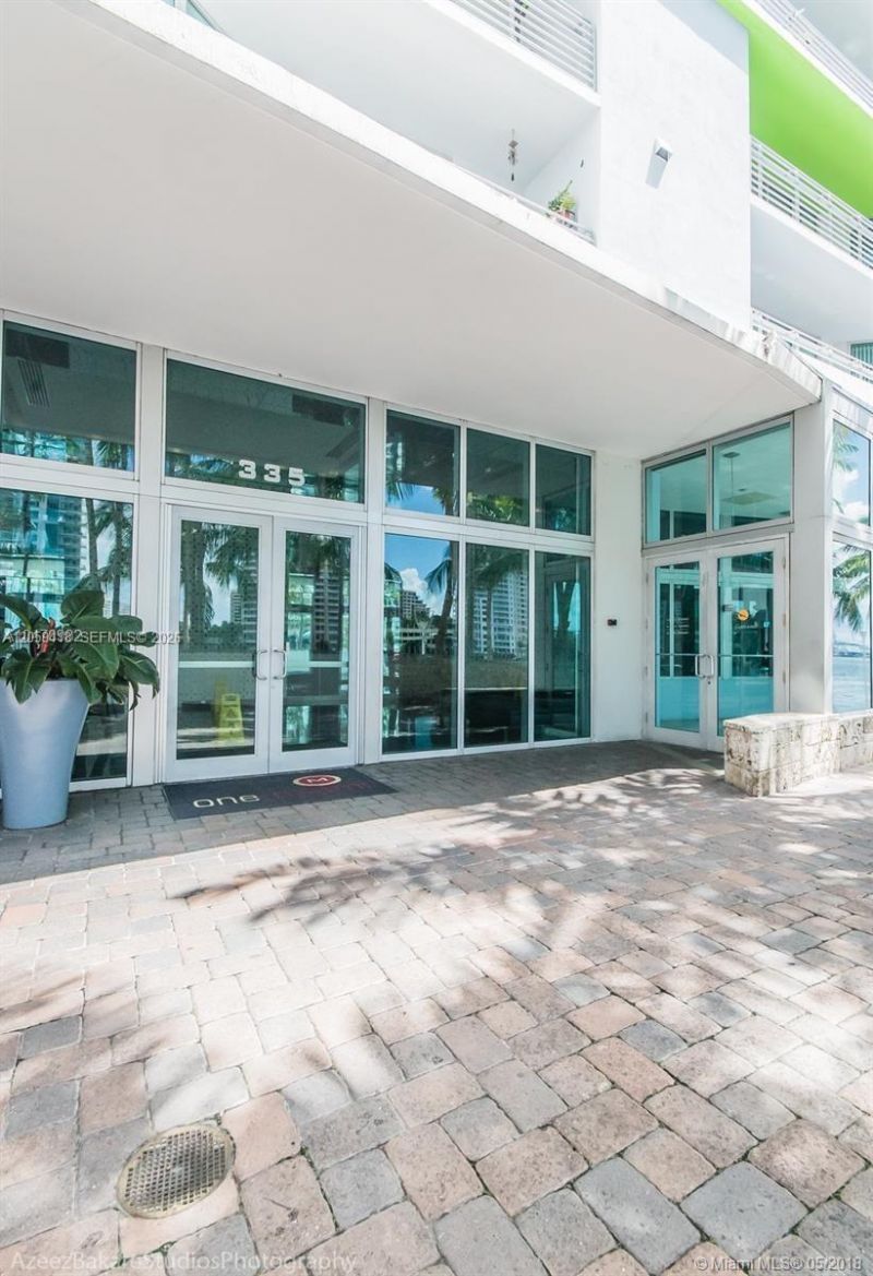 335 S Biscayne Blvd, Unit 3808, Miami, FL 33131 Photo