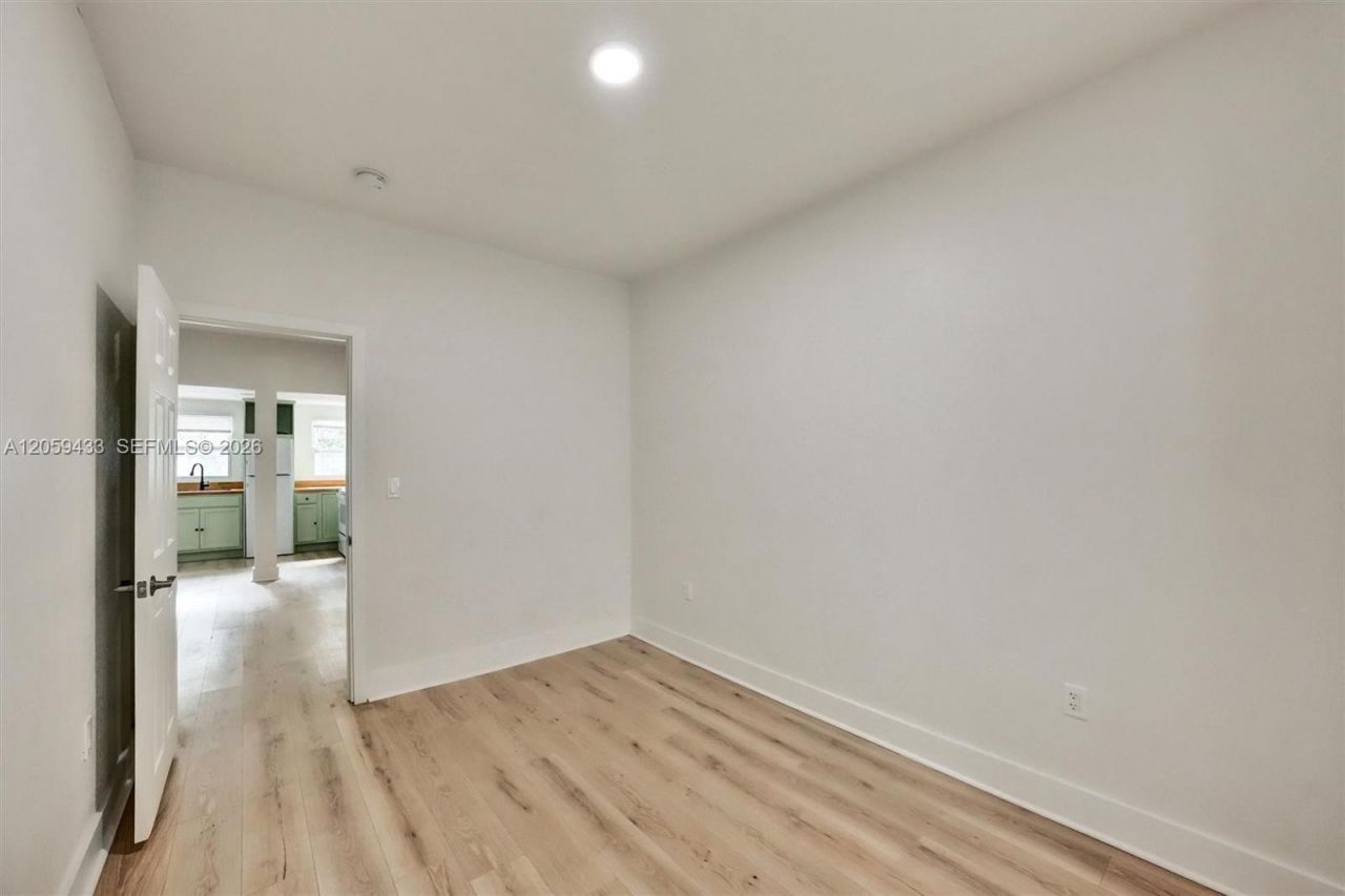 244 SW 14th Ave , Miami, FL 33135 Photo