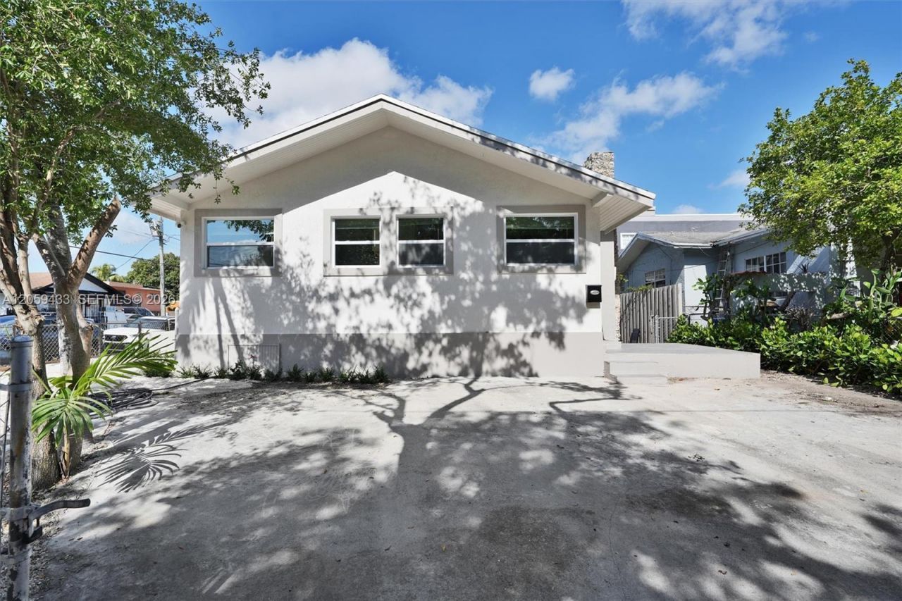 244 SW 14th Ave , Miami, FL 33135 Photo