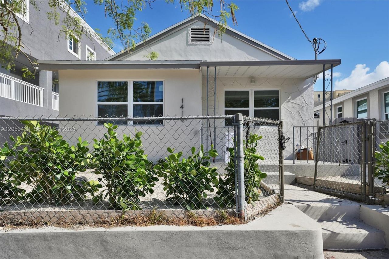 244 SW 14th Ave , Miami, FL 33135 Photo