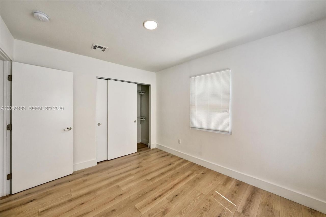244 SW 14th Ave , Miami, FL 33135 Photo