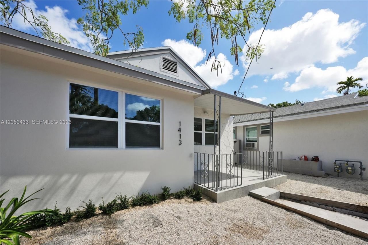 244 SW 14th Ave , Miami, FL 33135 Photo