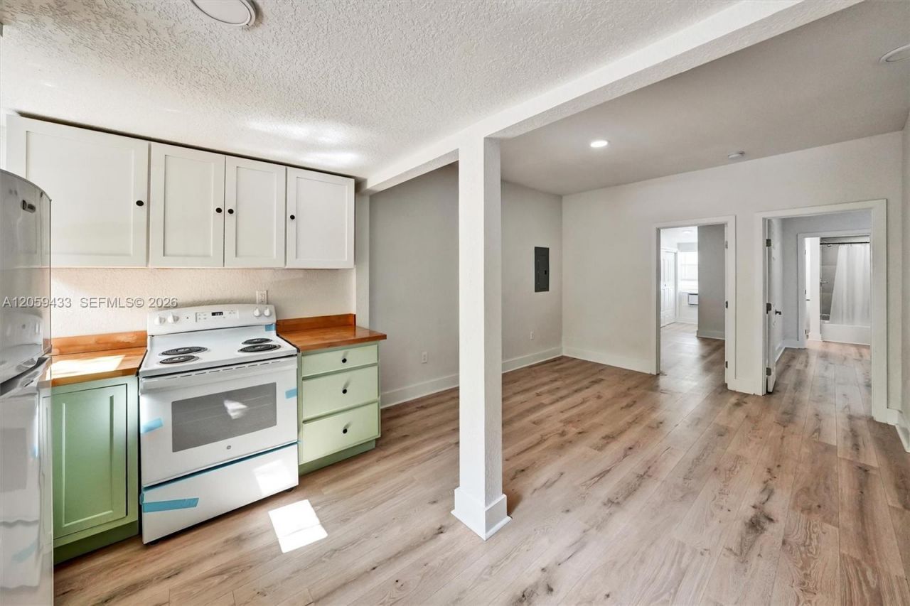 244 SW 14th Ave , Miami, FL 33135 Photo