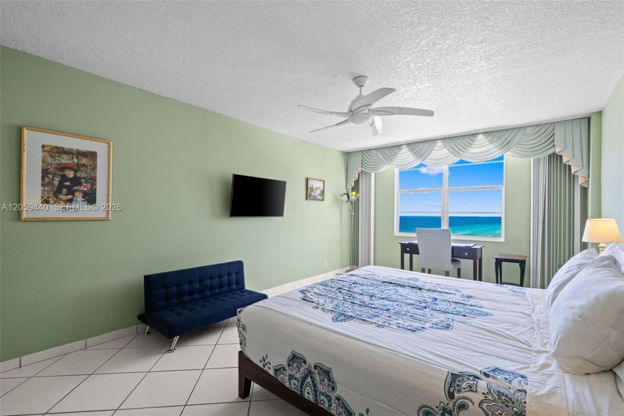 3725 S Ocean Dr, Unit 1204, Hollywood, FL 33019 Photo