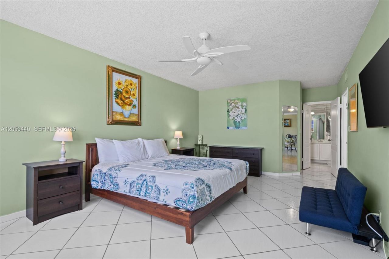 3725 S Ocean Dr, Unit 1204, Hollywood, FL 33019 Photo