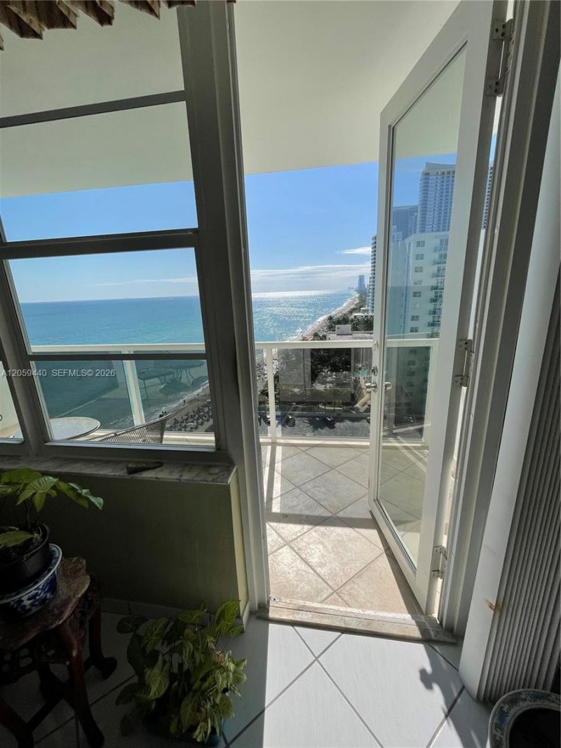 3725 S Ocean Dr , Unit 1204, Hollywood, FL 33019 Photo