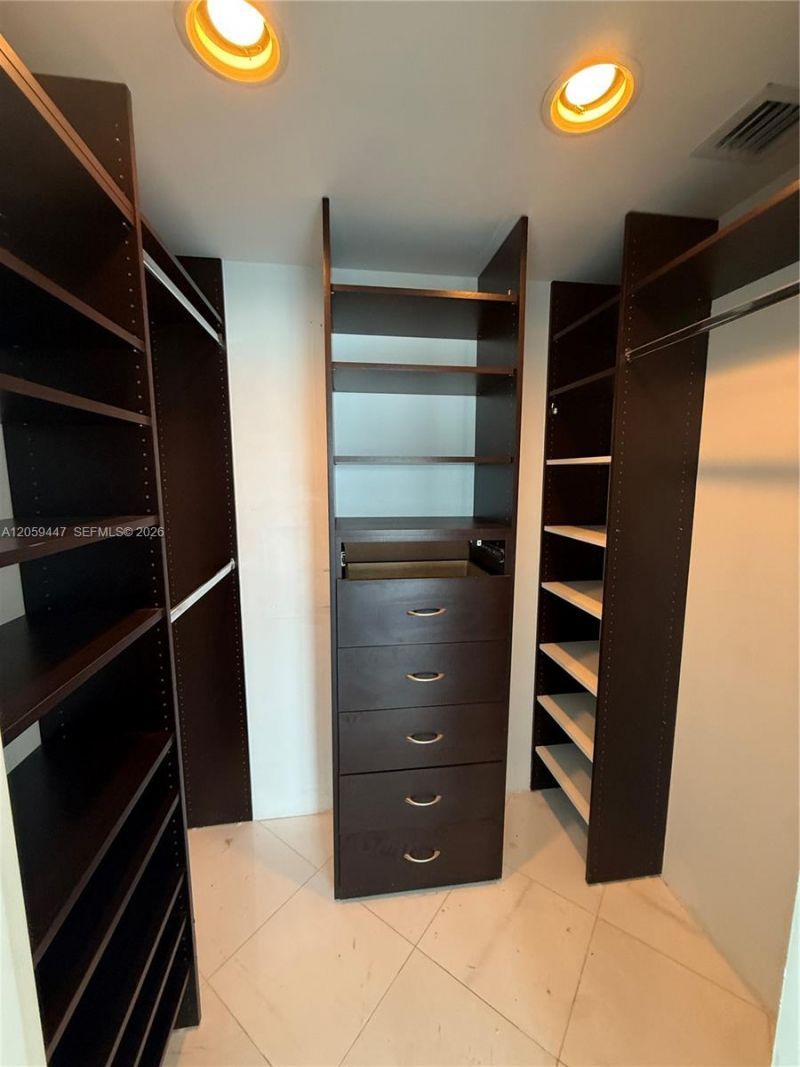 540 West Ave , Unit 1013, Miami Beach, FL 33139 Photo