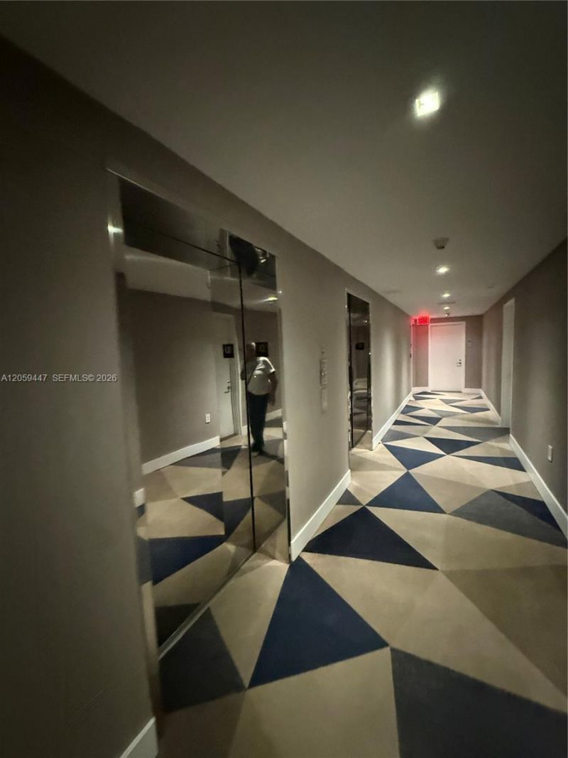 540 West Ave , Unit 1013, Miami Beach, FL 33139 Photo
