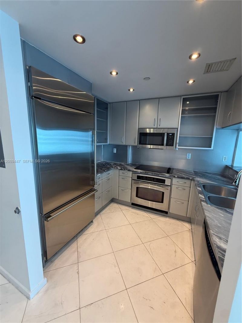 540 West Ave , Unit 1013, Miami Beach, FL 33139 Photo