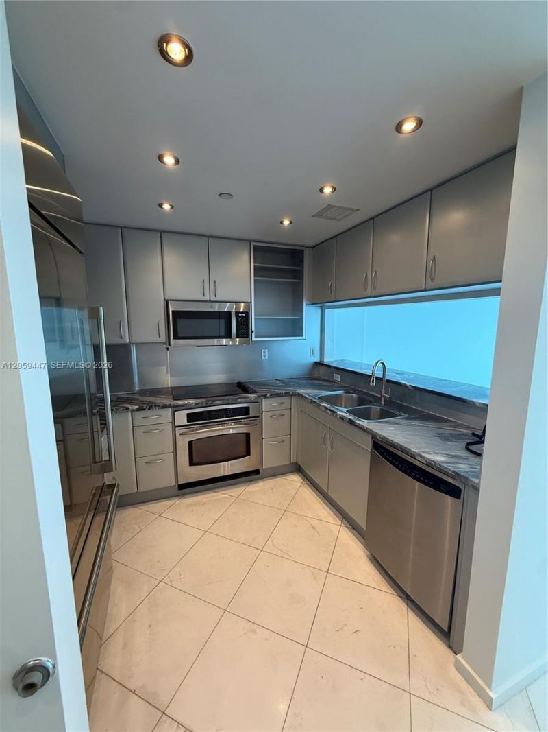 540 West Ave , Unit 1013, Miami Beach, FL 33139 Photo