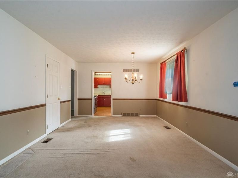 4510 Parklawn Drive, Kettering, OH 45440 Photo 11