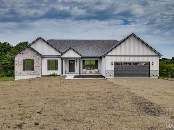 4313 Whispering Woods Road, Farmington, MO 63640
