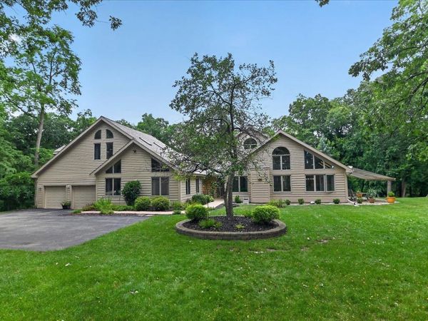 2395 White Oak Trail, Oregon, WI 53575