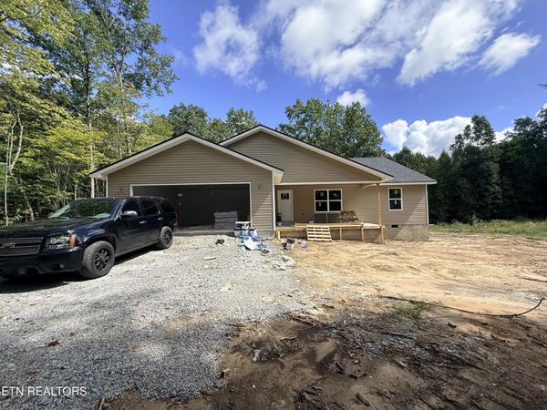 550 Stone Cliff Lane, Jamestown, TN 38556