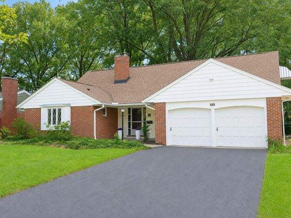 121 Ceramic Drive, Columbus, OH 43214