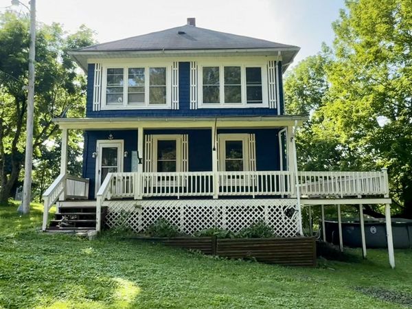 107 Jaycee Avenue, Terra Alta, WV 26764