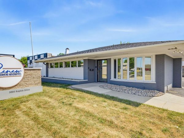 3005 Rapids Drive , Racine, WI 53404