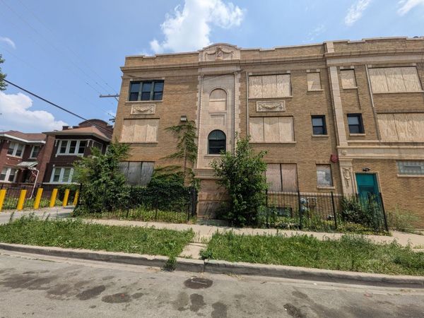 7850 S CONSTANCE Avenue , Chicago, IL 60617
