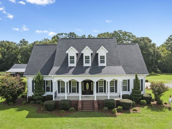 77 Jenny Drive, Hawkinsville, GA 31036