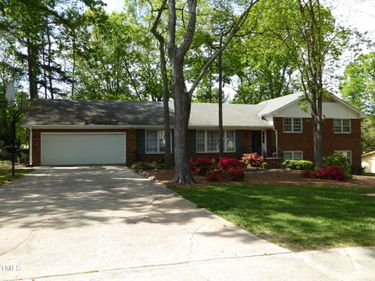6717 Foxfire Place, Raleigh, NC 27615
