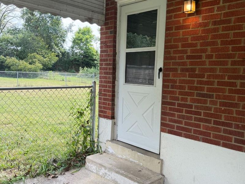 9743 Woodmill Lane, Cincinnati, OH 45231 Photo 2