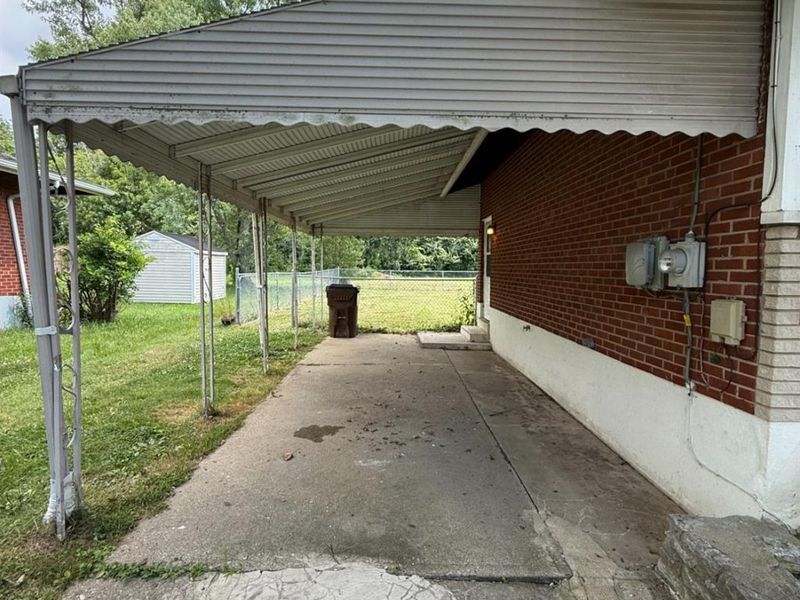 9743 Woodmill Lane, Cincinnati, OH 45231 Photo 7