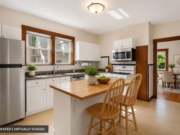 266 Fellsway W, Unit 2, Medford, MA 02155