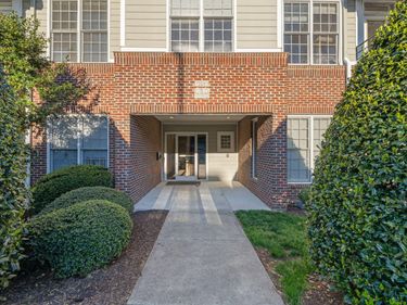 524 Aberdeen Drive, Unit Apt 205, Chapel Hill, NC 27516