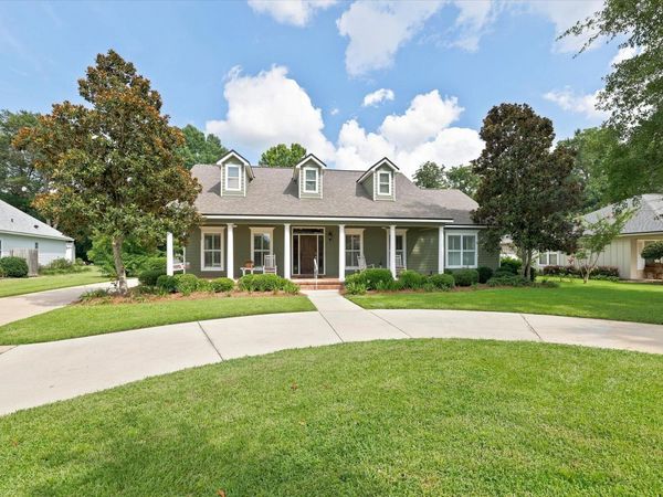 201 Greenway Lane , Havana, FL 32333