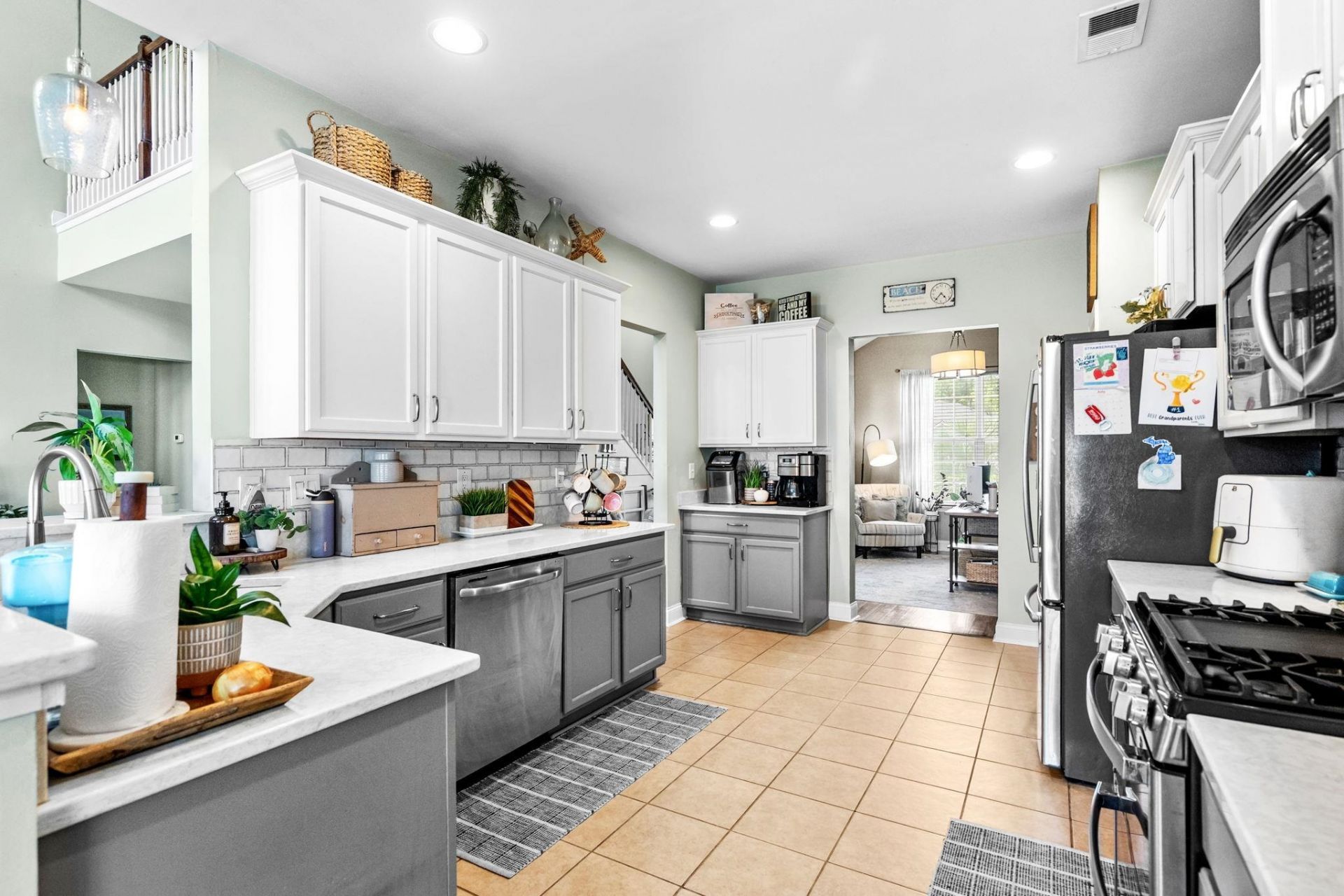 313 Deer Path Dr. Photo 12