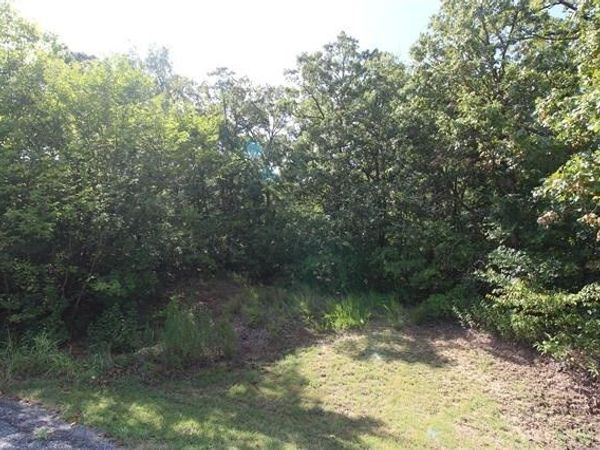 8884 S 39th West Avenue , Tulsa, OK 74132