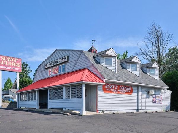 2453 COUNTY LINE ROAD, LINE LEXINGTON, PA 18932