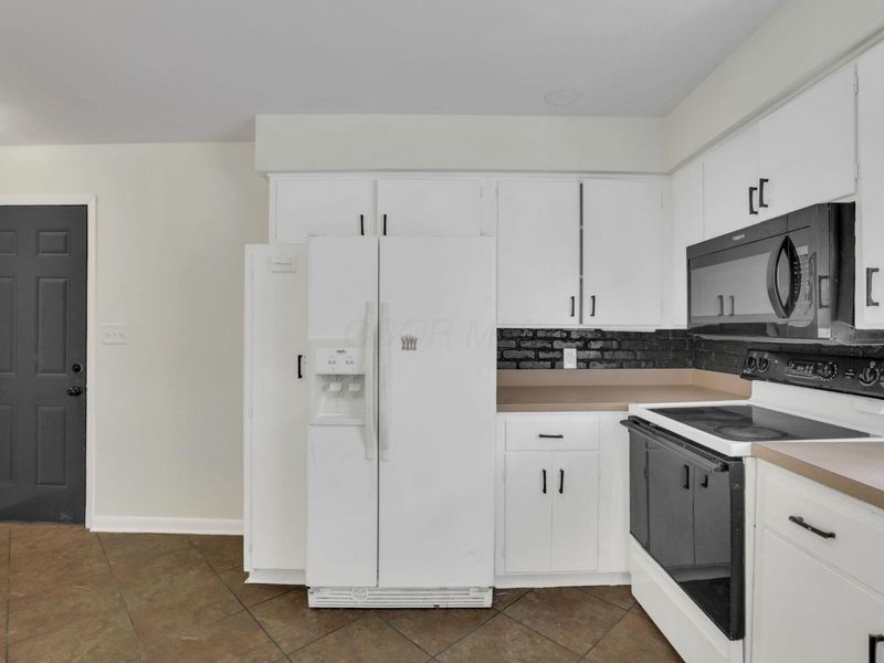 784 Harding Road , Marion, OH 43302 Photo 17