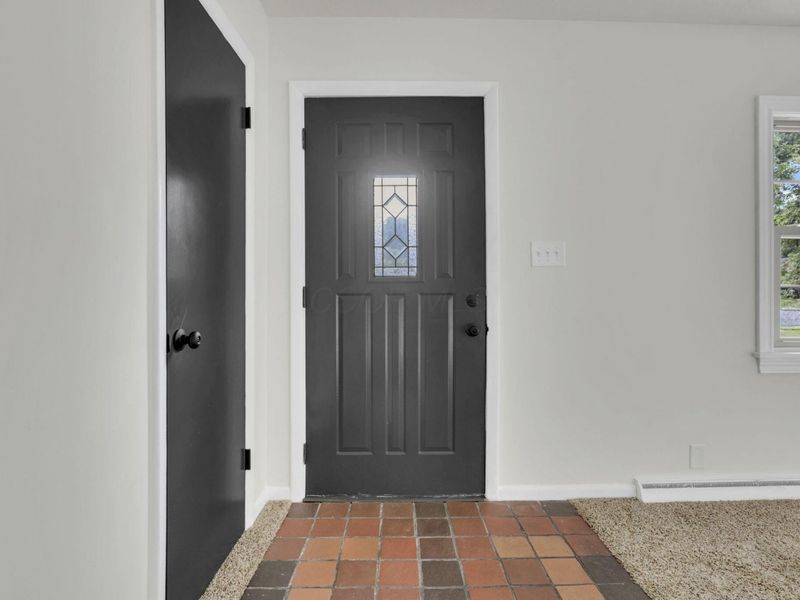 784 Harding Road , Marion, OH 43302 Photo 5