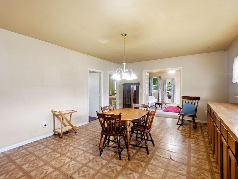 1408 Brown Road, Columbus, OH 43223 Photo 14